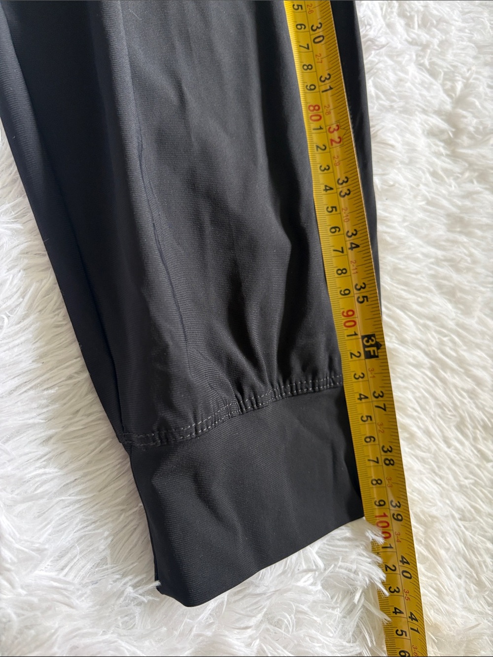 NWT Old Navy Black High-Rise Jogger Pants Go-Dry Size L - Picture 13 of 16
